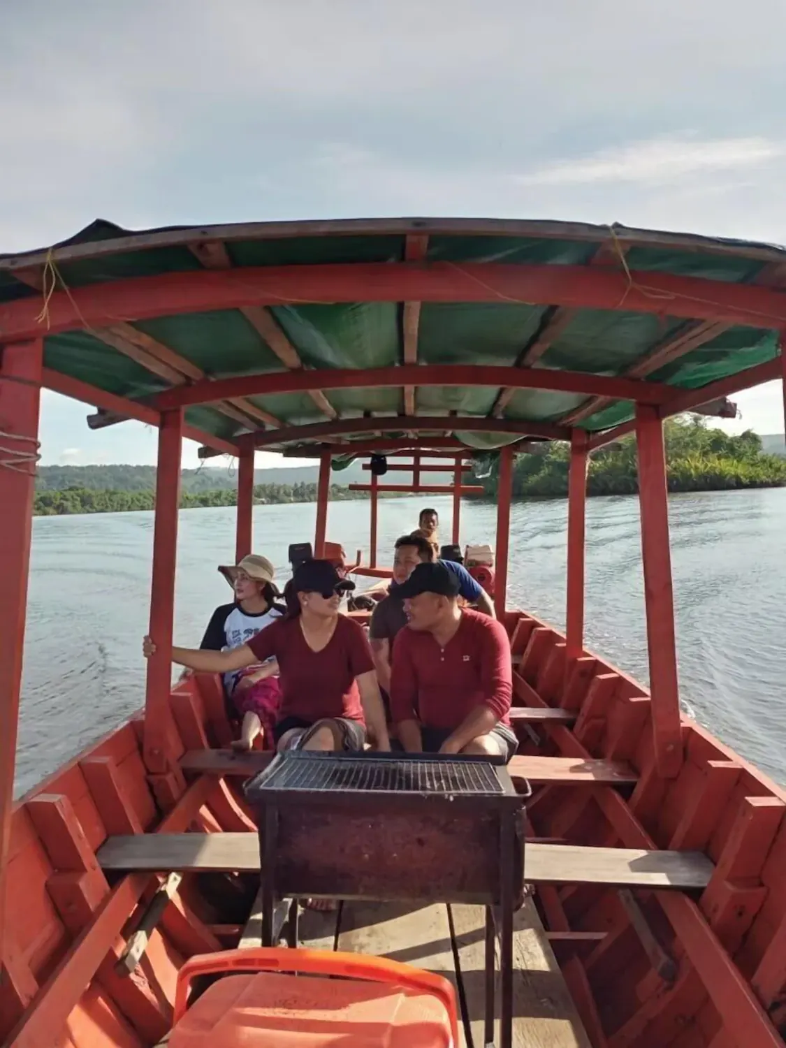 Boat ride on Tatai River