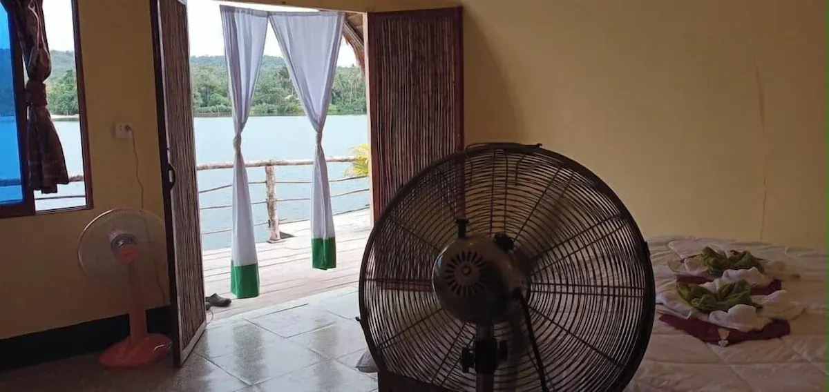 Bungalow room with fan