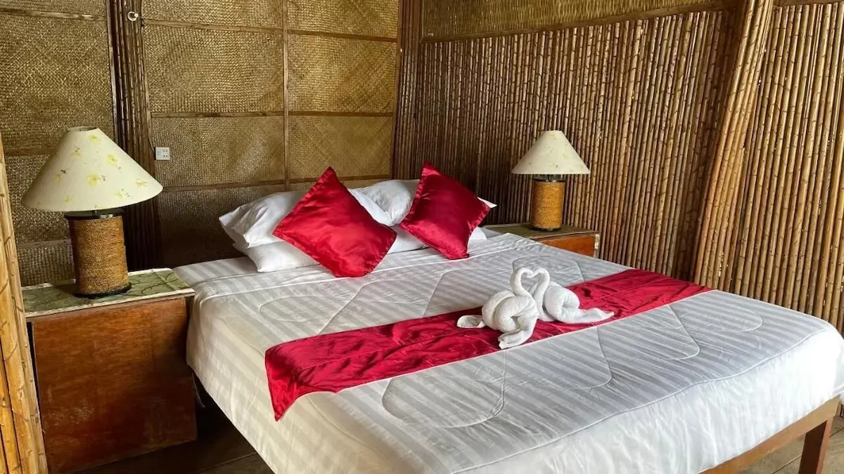 Floating bungalow double room