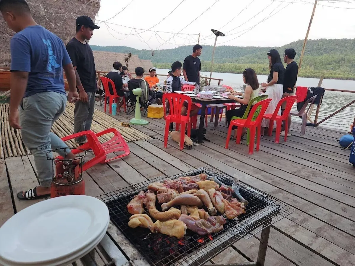 Khmer barbecue by the river