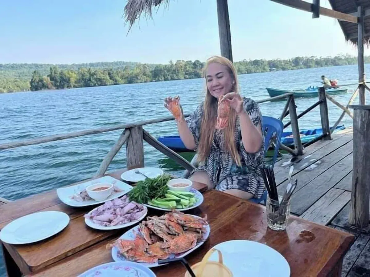 Seafood meal by the river